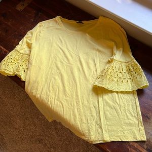 Crochet detailed top